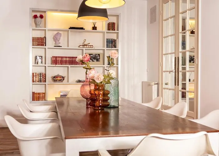 Theroyals Appartement *